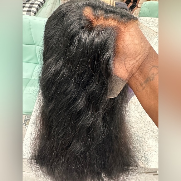 SILKY STRAIGHT 13X4 FRONTAL UNDETECTABLE HD LACE LONG WIG 100% HUMAN HAIR - Picture 3 of 12